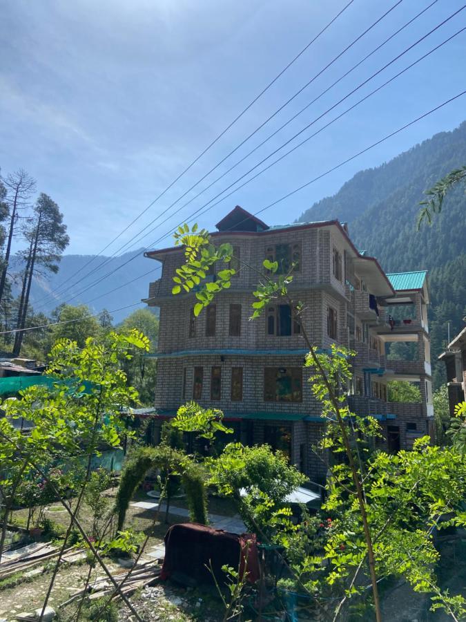 Majestic Mountain Bhaiji Guest House Kasol Exterior photo