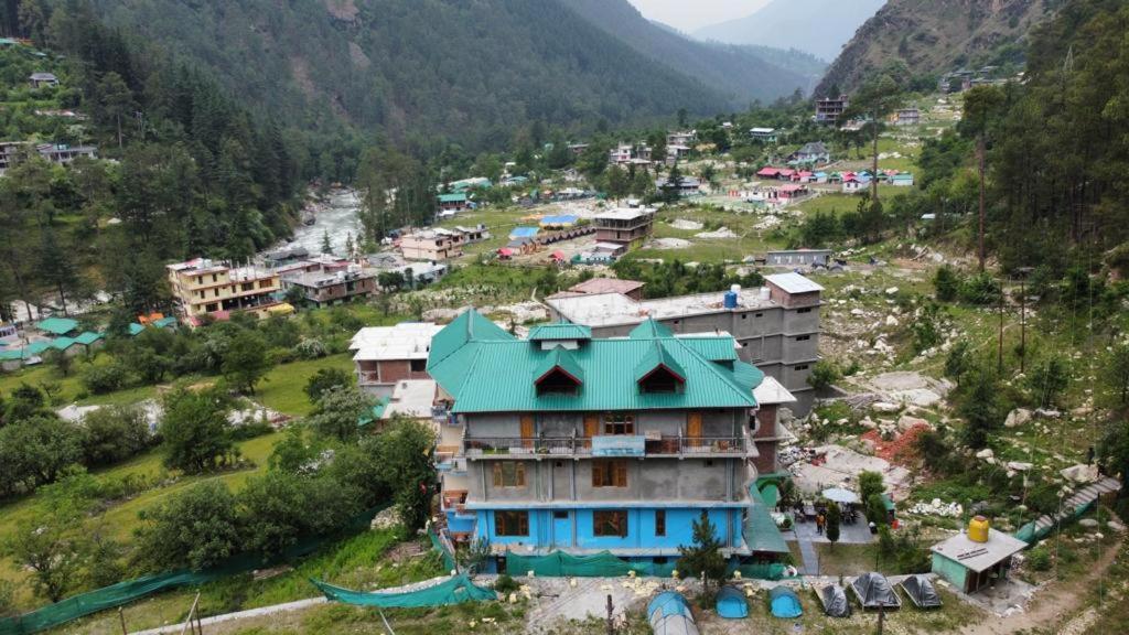 Majestic Mountain Bhaiji Guest House Kasol Exterior photo